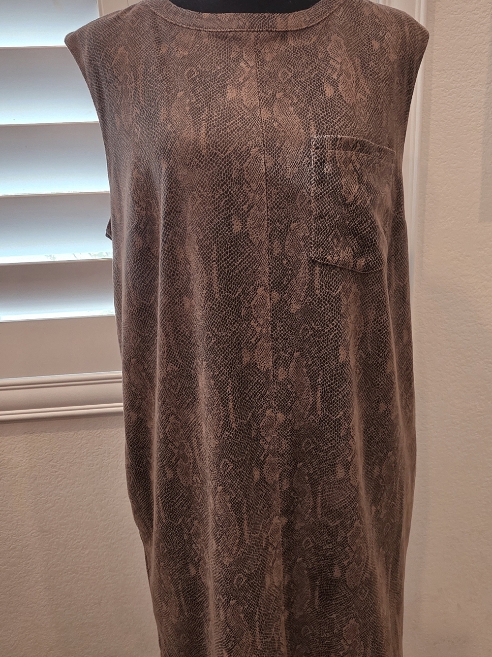 RACHEL Rachel Roy Taupe Snake-Texture Shift Dress